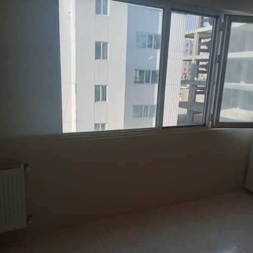 پردیس فاز 8        105 متر