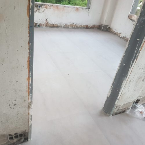 کاشی کاری و سنگ کاری