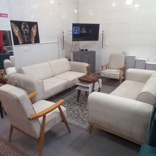 مبلمان وصنایع چوب