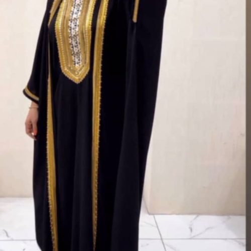 پوشاک زنانه