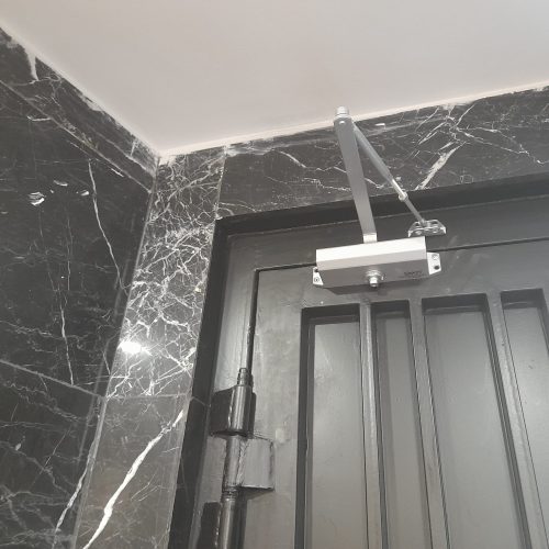 کرکره برقی و جک پارکینگ