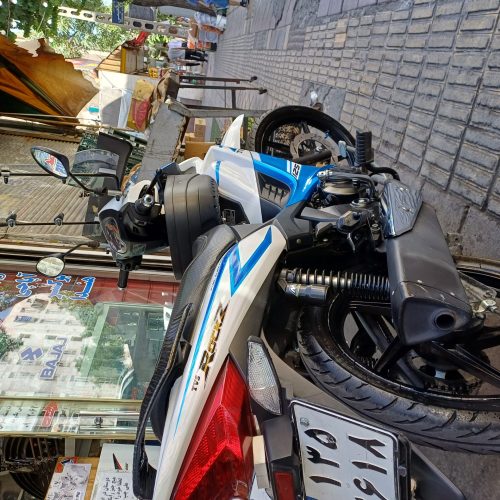 Tvs راکز 125
