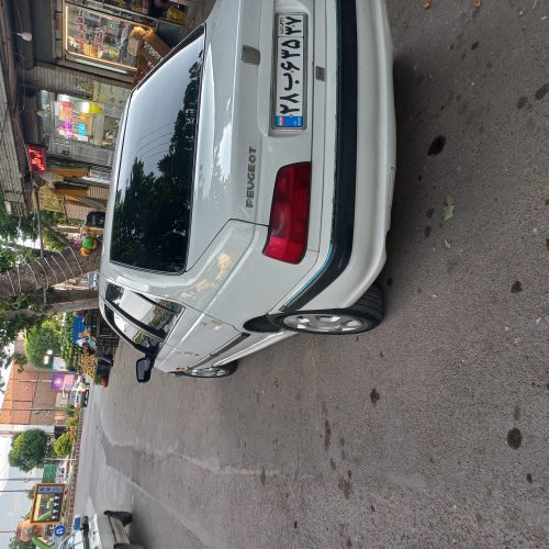 فروش پرشیا 86 بدون رنگ ،نیاز به تعمیر جزعی