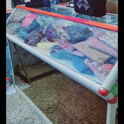 ویترین مغازه