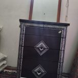 میز ارایشی تمیز و شیک