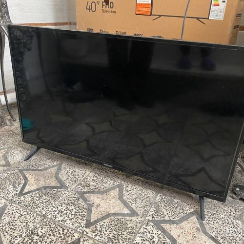 تلویزیون 40اینچ