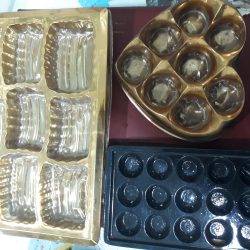 فروشگاه مجید انواع طلق ووکیوم وآسلون خارجی چسبدار وانواع پاکتهای بهداشتی وانواع شیرینگ ودایکات وجعبه های طلقی ودسته کارتن
