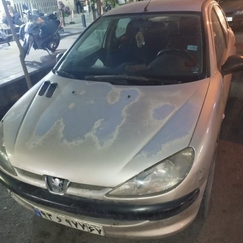 پژو 206 مدل 1380 بدون رنگ و سالم