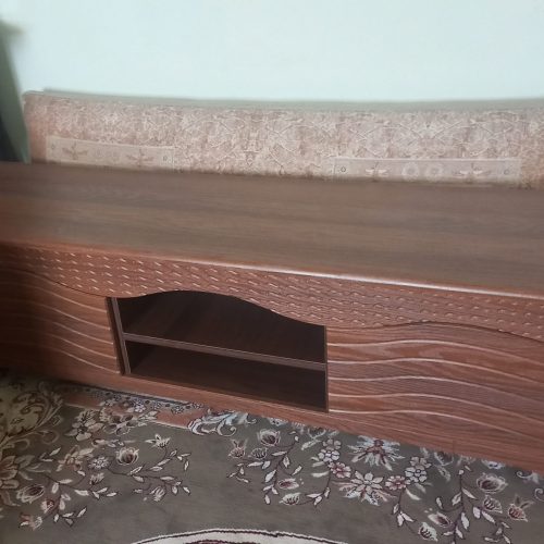 میز تلویزیون نو چوبی با طرحی زیبا وسبک