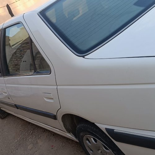 پژو پارس سفید