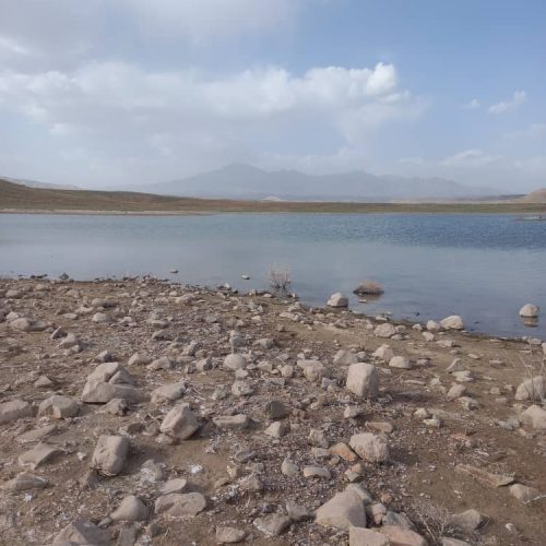 زمین مسکونی با مناظره زیبا در بافت لب جاده اصلی