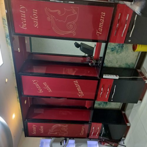 فروش دکور و میز مدیریت سالن  زیبایی