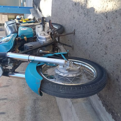 موتور خوب و تمیز در حد