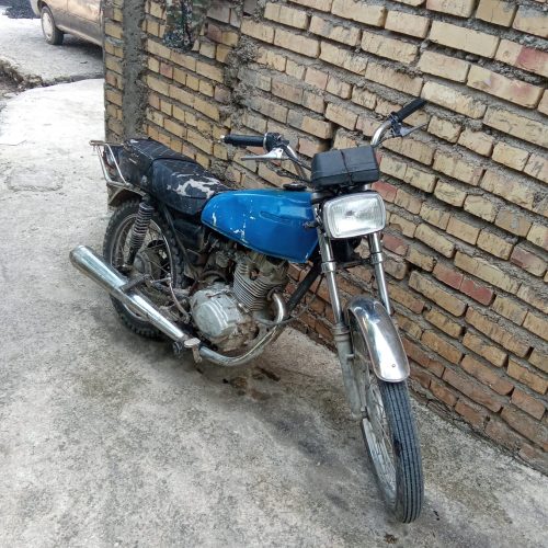موتورسیکلت مدارک کامل 83