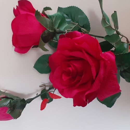 گل رز مصنوعی