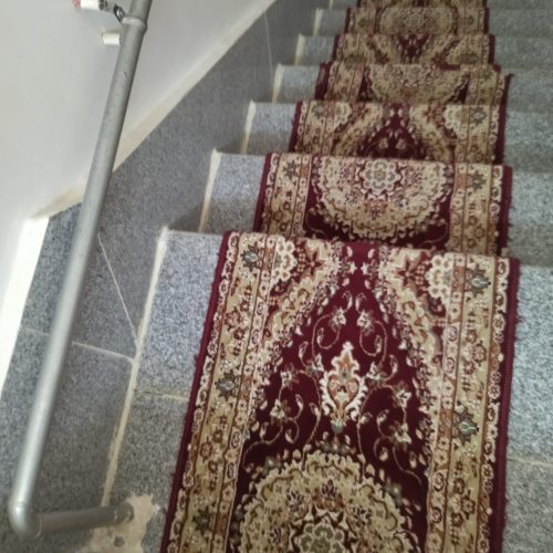 فرش پله در حد نو