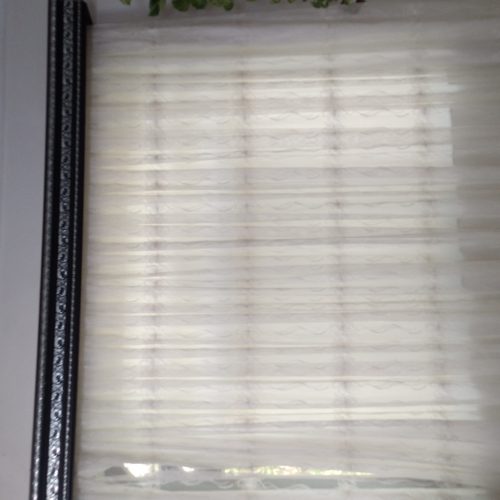 سه عدد پرده با سه عدد کتیبه