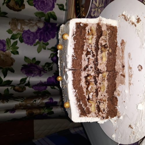 کیک تولد خانگی خوشمزه
