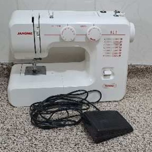 چرخ خیاطی ژانومه