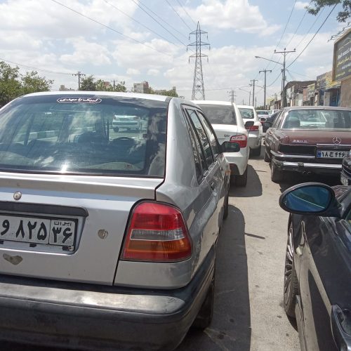 ماشین 141 بدون رنگ