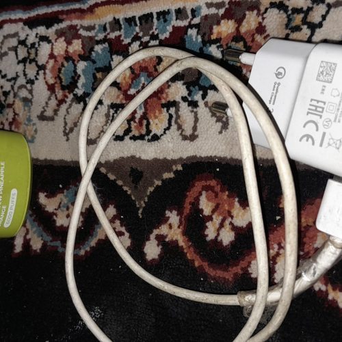 یک عدد قلیان شارژی