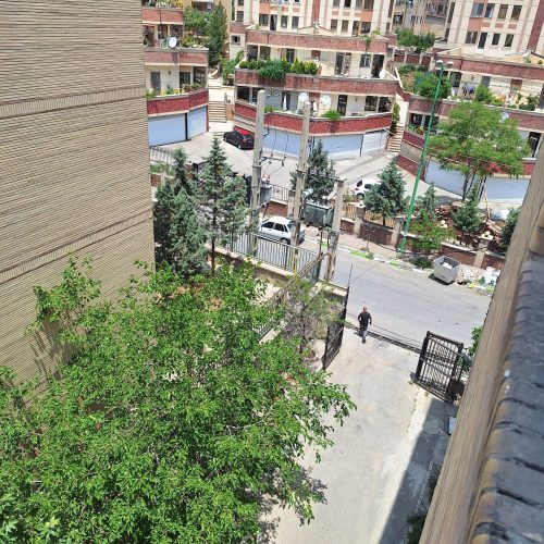 آپارتمان100متری