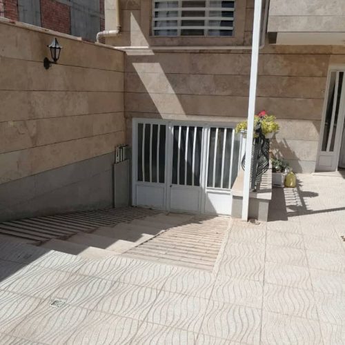 ،ساختمان واحد ویلایی284متر