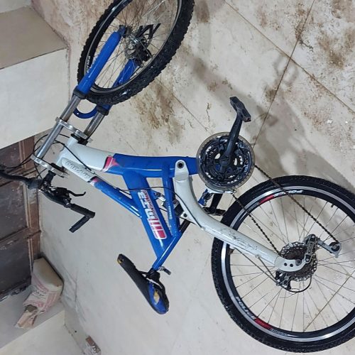 یک وسیله دوچرخه پلیسی به قیمت 2500000تومان تخفیف هم پایه معامله