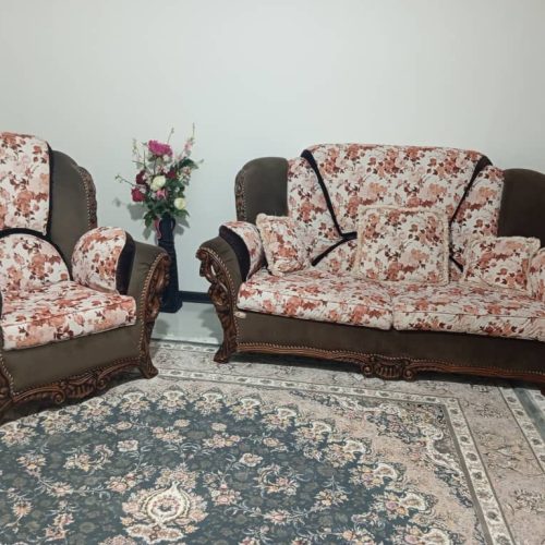 مبلمان بسیار تمیز و سالم