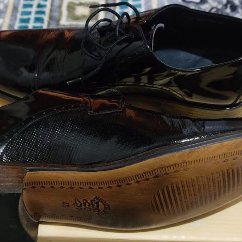 کفش مردانه ورنی بسیار تمیز،قیمت توافقی