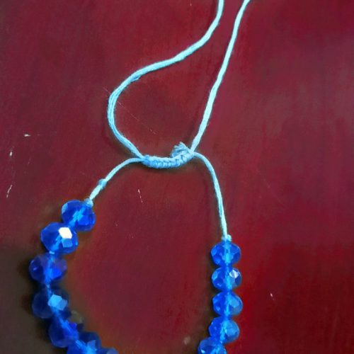 دستبند کریستال آبی