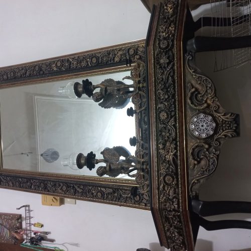 کنسول آیینه