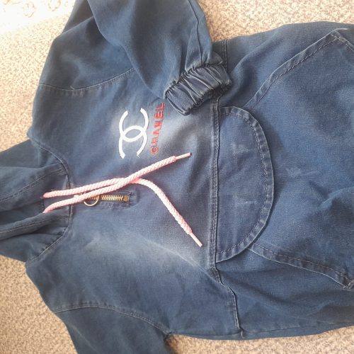 دو دست لباس پسرانه یکی مجلسی یکی اسپرتِ پاییزی