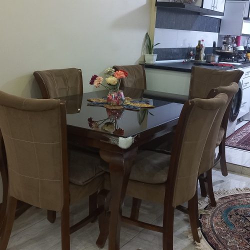 مبل 8 نفره و میز غذاخوری 6 نفره