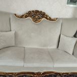 مبل نیمه سلطنتی