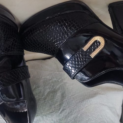 کفش کاملا نو و سالم