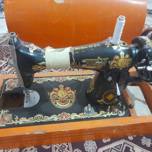 چرخ خیاطی در حد نو