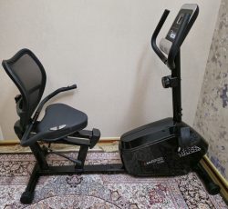 دوچرخه ثابت مدل EMH FITNESS 110R