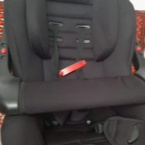 صندلی ماشین