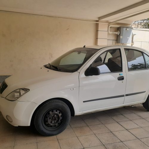 تیبا صندوق دار  مدل 97، سفید