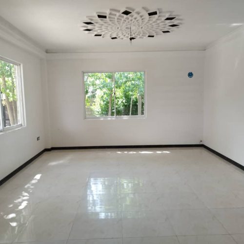 ویلایی استخرباز. مستر . شاه نشین. نوسازکلیدنخورده