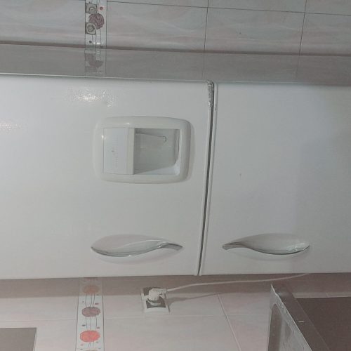 یخچال فریزر (امرسان ‌) جادار * بزرگ *