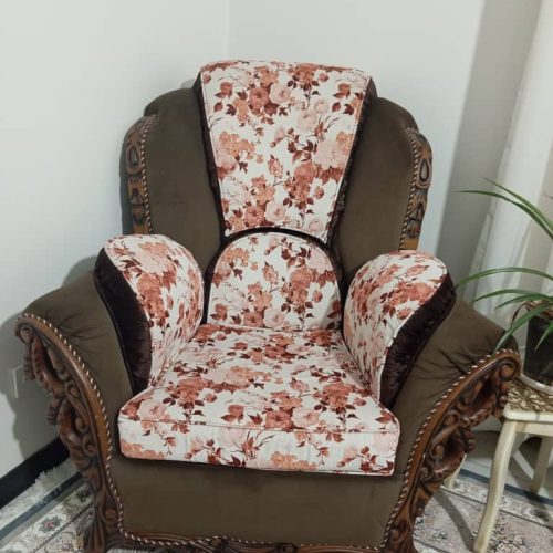 مبلمان بسیار تمیز و سالم