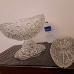 میوه خوری بزرگ و شیرینی خوری