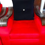 مبل راحتی قرمز