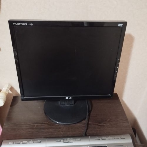 مونیتور الجی 18اینچ