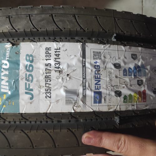 لاستیک جینیو235/75R17.5