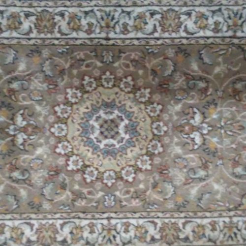 فرش به همراه 6 پشتی ست