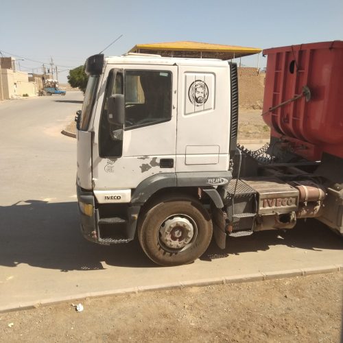 سالم باش اهل دود نباشه مدارک کامل داشته باشد