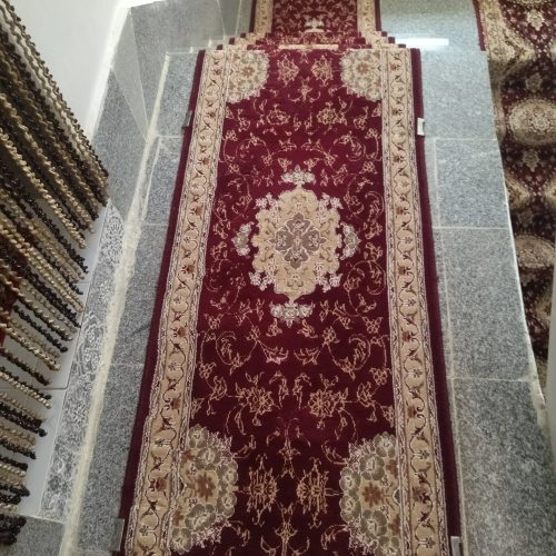 فرش پله در حد نو